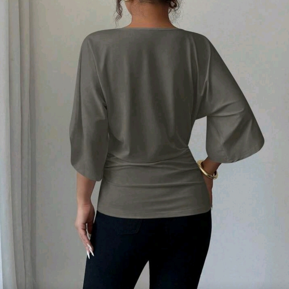 NWT Casual Gray Blouse With Batwing Sleeves - Picture 2 of 5